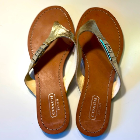 Coach Radiant Gold Metallic Flip Flops -Size 7 - Picture 3 of 9
